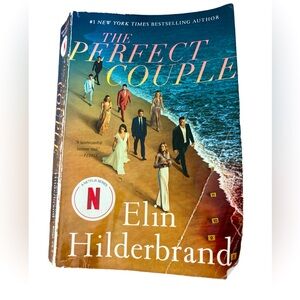 The Perfect Couple Paperback Book Elin Hiderbrand Wedding Suspense Beach Read